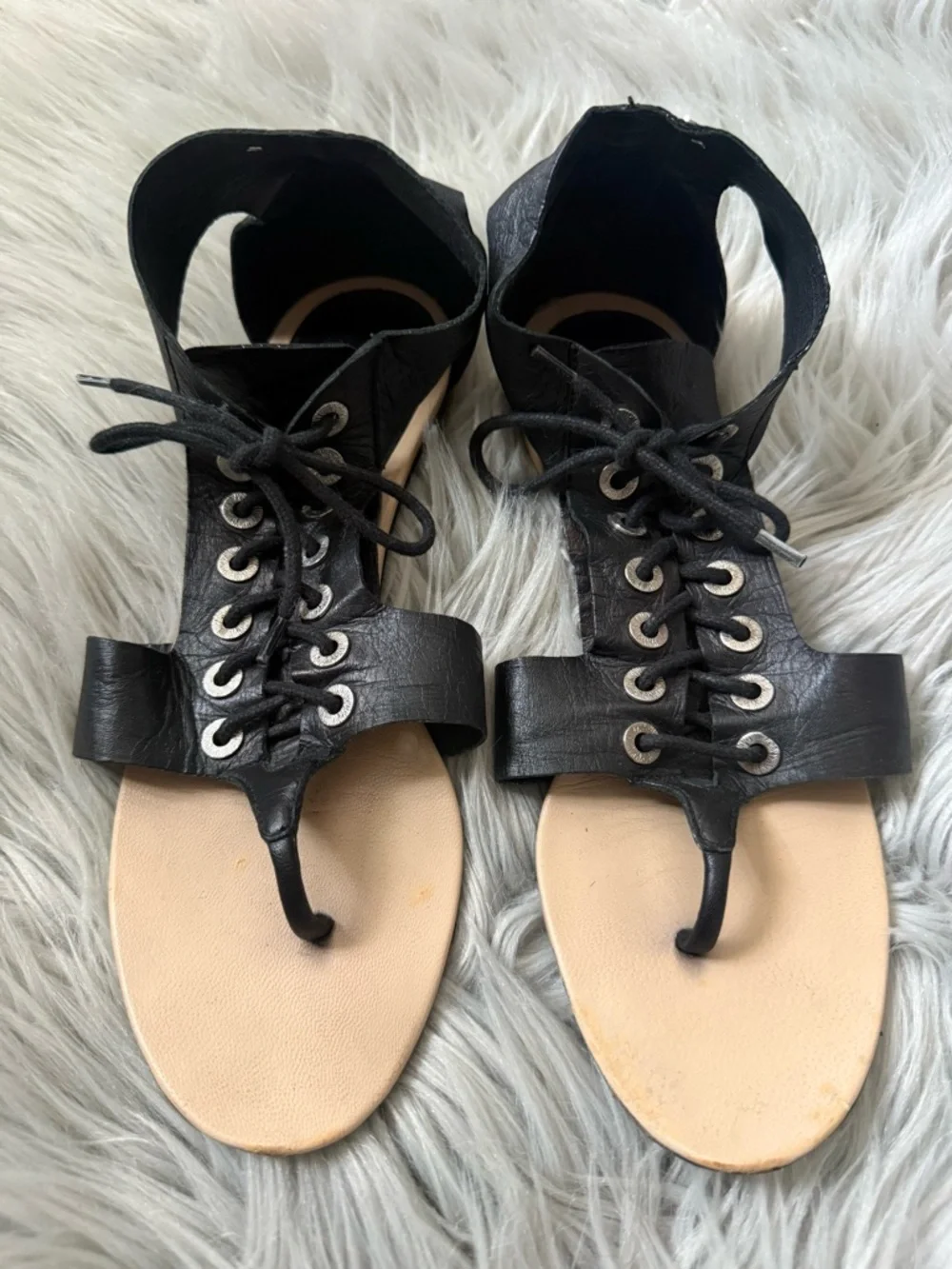 CHANEL Black Leather Gladiator Thong Sandals CC Logo Size 37 Size 7